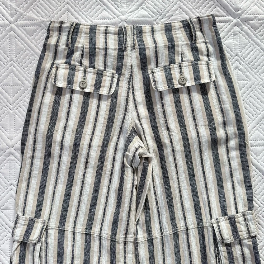 Anthropologie Pilcro Beach Cargo Pants in a striped linen blend Size 26 - Picture 4 of 12